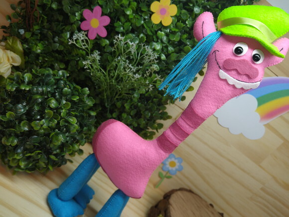 Trolls de Feltro -Cooper (Girafa)