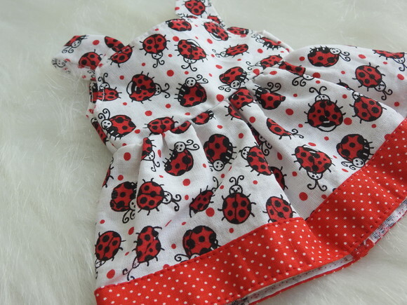 Vestido para Boneca - Chamar Chat
