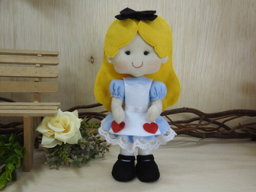 Alice no País das Maravilhas em Feltro