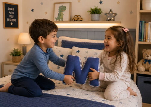 Almofada Letra Decorativa Personalizada