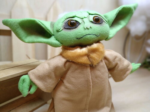Baby Yoda em feltro