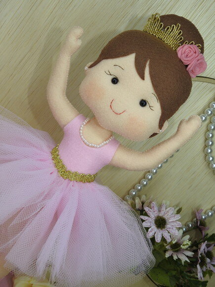 Bailarina em Feltro