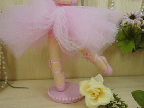 Bailarina em Feltro