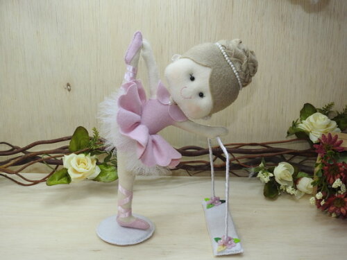 Bailarina em Feltro Coque