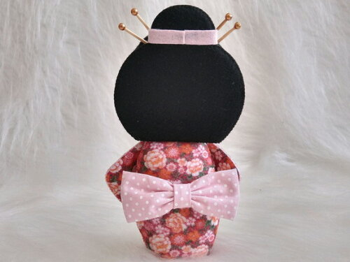 Boneca Kokeshi em em feltro