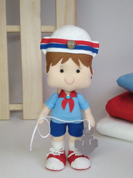 Boneco Menino Marinheiro de Feltro - Chamar Chat