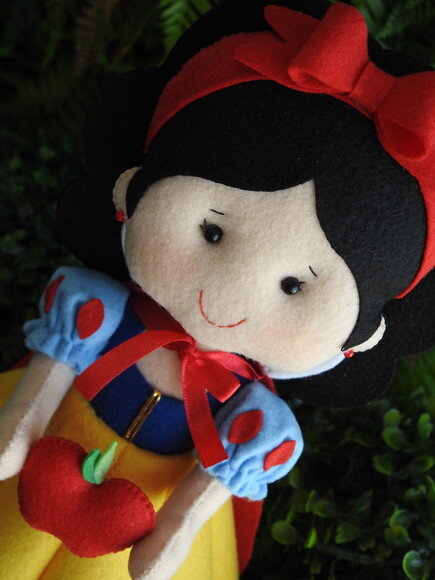 Branca de Neve em Feltro