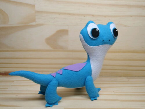 Bruni Salamandra Personagem Filme Frozen