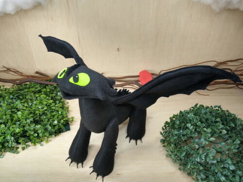 Dragão Banguela de Feltro ( Como Treinar seu Dragão)