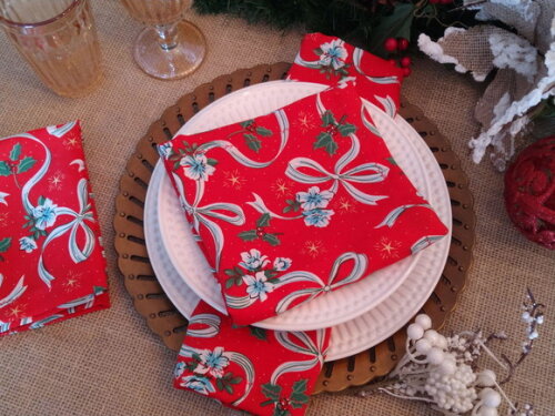 Guardanapo de Tecido de Natal com 4 Peças + 1 de Brinde