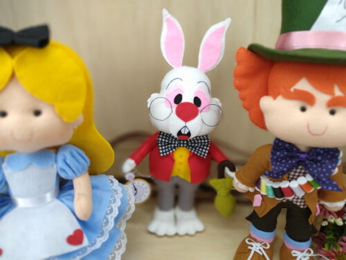 Kit Alice no País das Maravilhas em Feltro