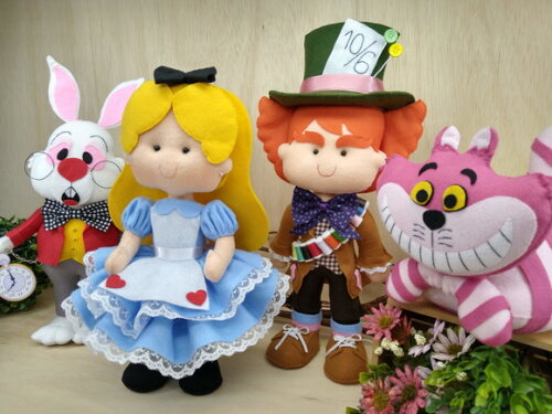 Kit Alice no País das Maravilhas em Feltro