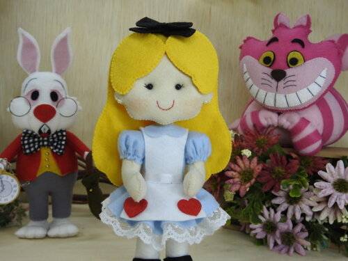 Kit Alice no País das Maravilhas em Feltro