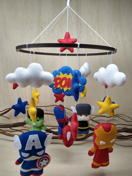Móbile Super Heróis Toy* Chamar Chat