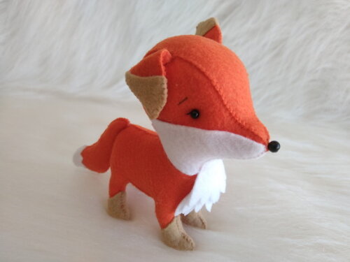 Raposa em Feltro - 3d