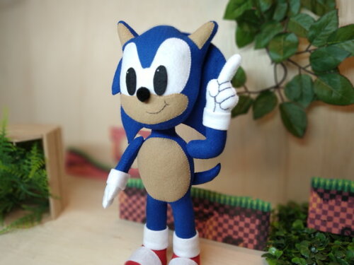 Sonic em feltro