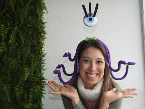 Tiara Célia (monstro Sa) em Feltro