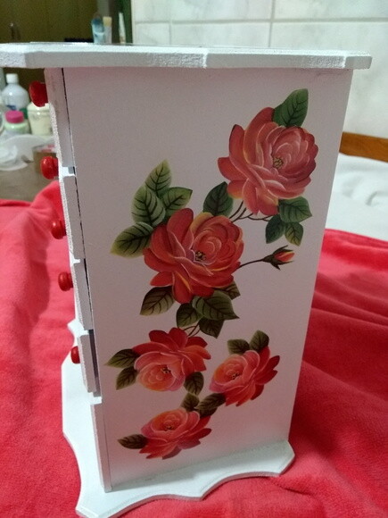 Comoda- Decorada com 5 Gavetas