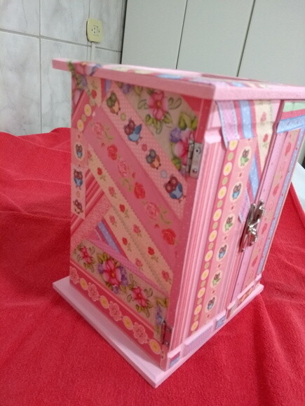 Porta Jóia Guarda Roupa