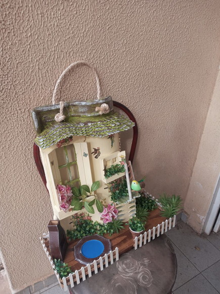 Telha com Arte em Madeira