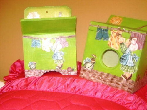 Porta sabão em  pó e Prendedores