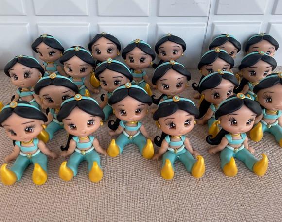 Aplique Jasmine em Biscuit