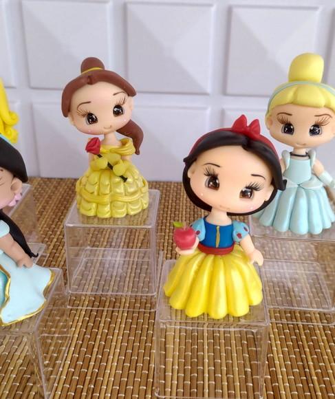 Aplique/lembrancinha Princesas