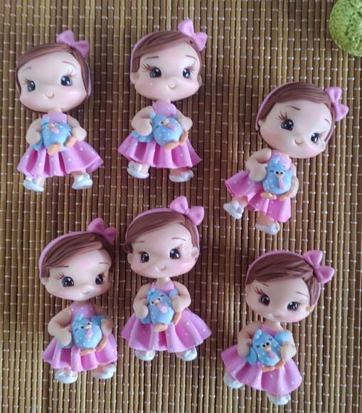 Apliques Menina Galinha Pintadinha