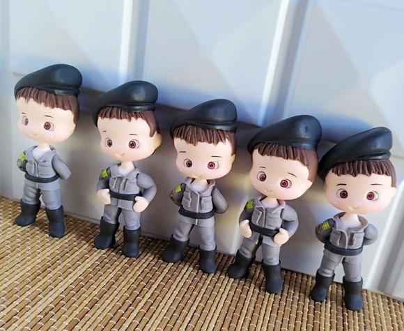 Apliques/lembrancinhas Policial em Biscuit