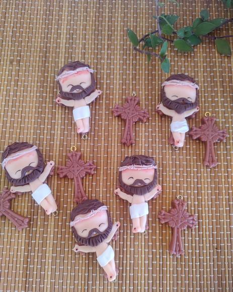 Entremeio para Terço Jesus na Cruz