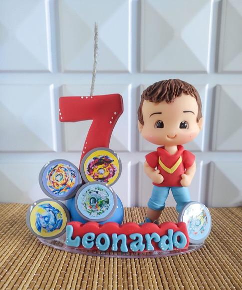 Topo de Bolo Blay Beyblade