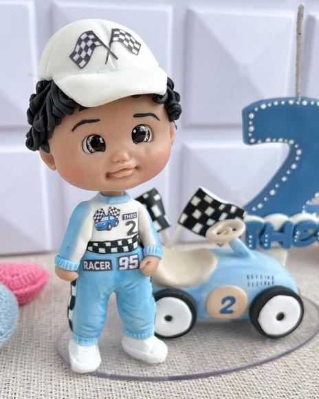 Topo de Bolo Carro com Vela 2 em Biscuit Personalizado