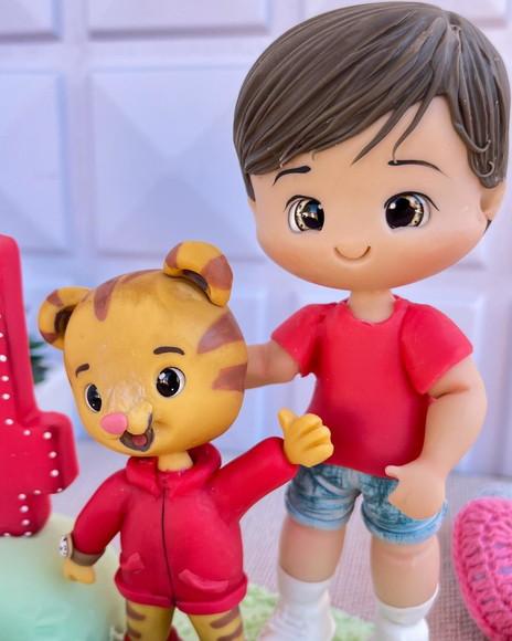 Topo de Bolo Daniel Tigre Biscuit Luxo Nome Idade