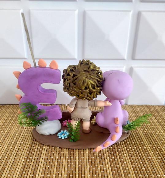 Topo de Bolo Dinossauro de Menina