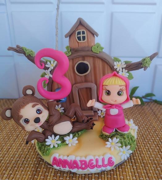 Topo de Bolo Menina e Urso em Biscuit