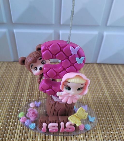 Topo de Bolo Menina e Urso em Biscuit