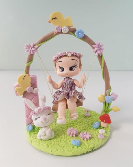 Topo de Bolo Menina no Balanço