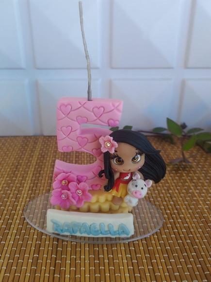 Topo de Bolo Moana em Biscuit