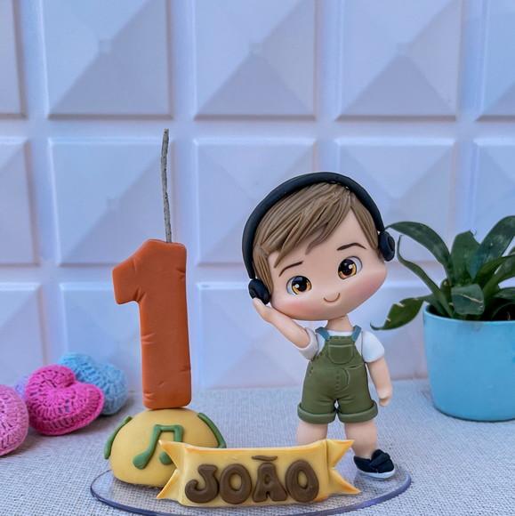Topo de Bolo Música Infantil com Menininho em Biscuit