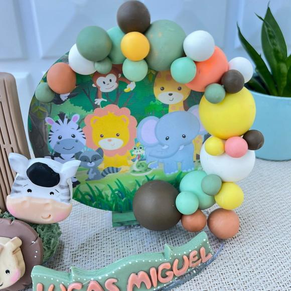 Vela de Aniversário Safari em Biscuit com Nome e Idade