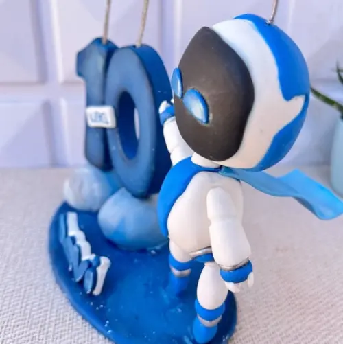 Astro Boot com Vela Personalizada ? Topo de Bolo em Biscuit
