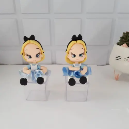 Biscuit Alice no Pais das Maravilhas
