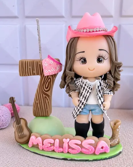Topo de Bolo Boiadeira Fazendinha Menina Biscuit Personaliza