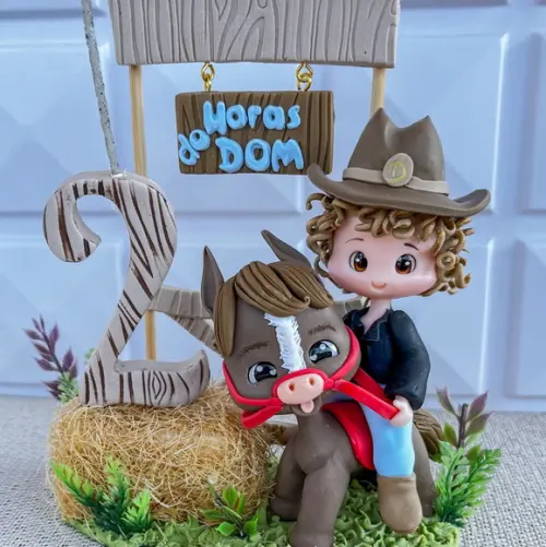 Topo de Bolo Haras Cavalo Personalizado em Biscuit | Festa