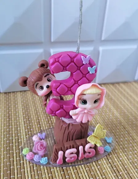 Topo de Bolo Menina e Urso em Biscuit