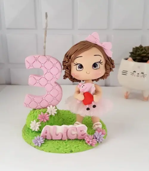 Topo de Bolo Menina Porquinha