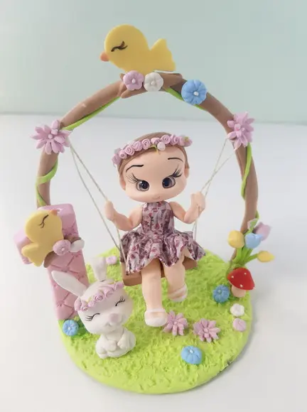 Topo de Bolo Menina no Balanço