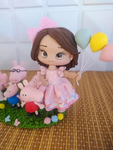 Topo de Bolo Menina Porquinha