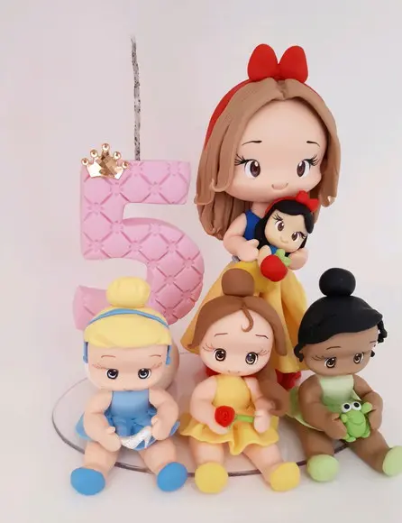 Topo de Bolo Princesas em Biscuit