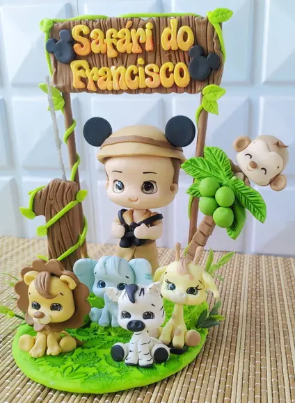Topo de Bolo Safari em Biscuit